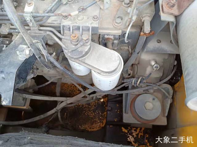 现代 R225LC-7 挖掘机