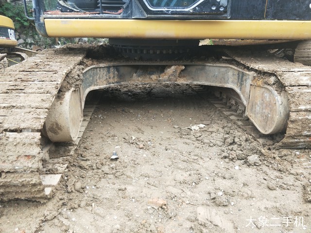 卡特彼勒 329DL 挖掘机