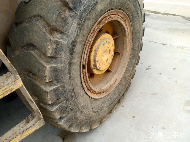 山东临工 LG930 装载机