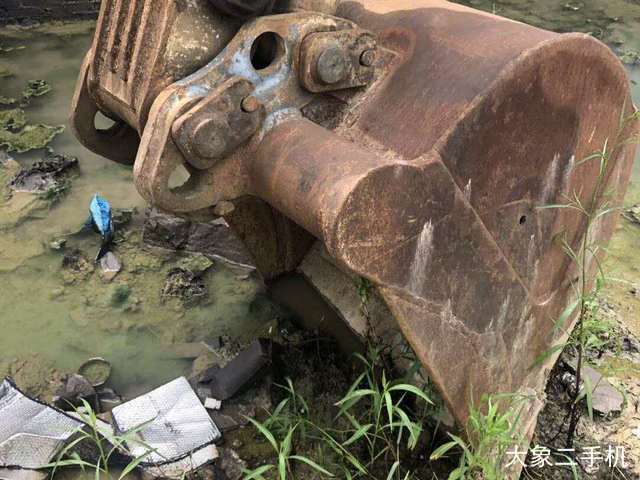 阿特拉斯中国 测试 挖掘机