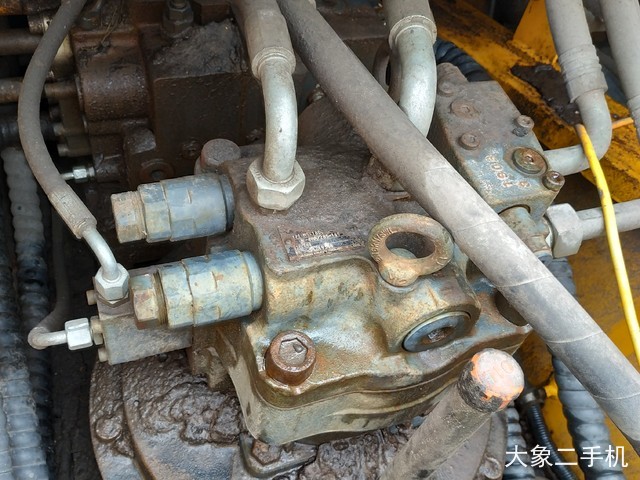 徐工 XE370CA 挖掘机