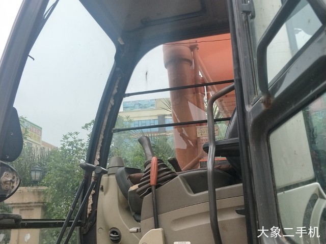 日立 ZX330—3 挖掘机