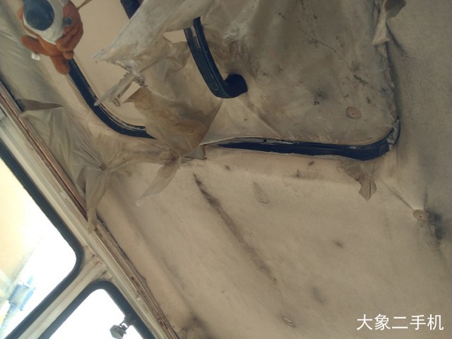 小松 PC200-5 挖掘机