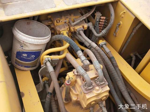 小松 PC300-7 挖掘机