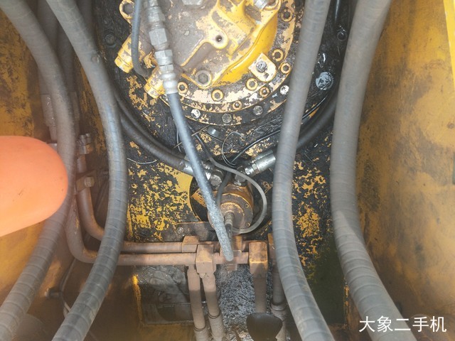 加藤 HD1430R-M 挖掘机