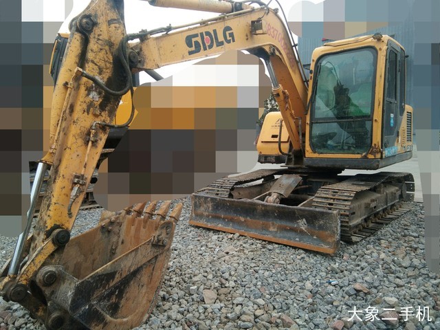 山东临工 LG685 挖掘机