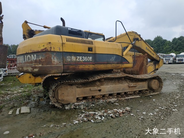 中联重科 ZE360E 挖掘机