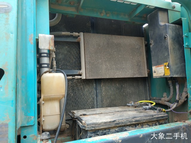 神钢 SK260LC-8 挖掘机