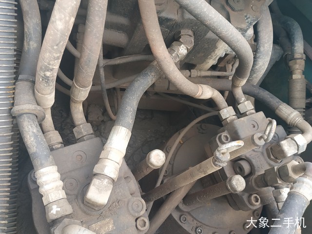 神钢 SK460-8 挖掘机