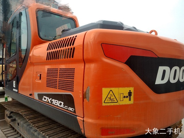 斗山 DX150LC-9C 挖掘机