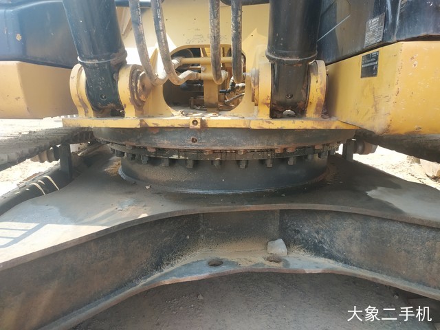 卡特彼勒 326DL 挖掘机