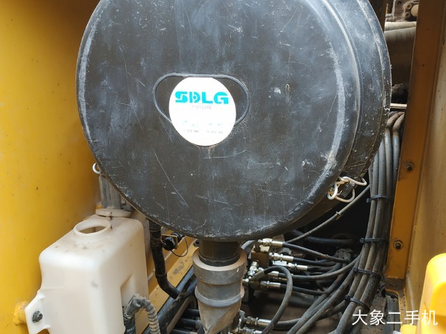 山东临工 LG6250E 挖掘机