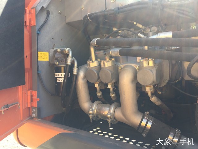 日立 ZX200 挖掘机