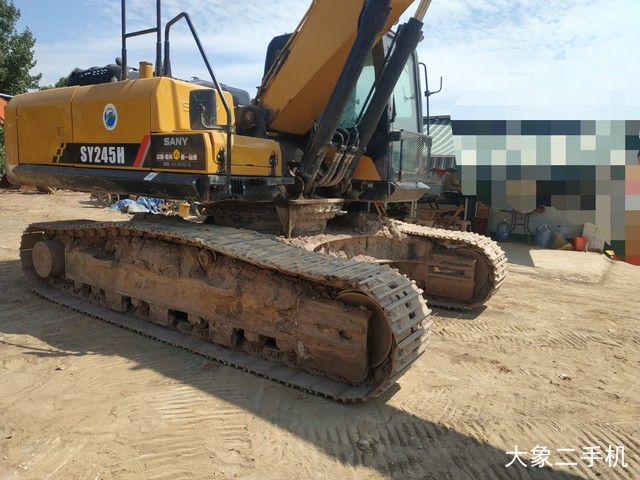 三一重工 SY245H 挖掘机