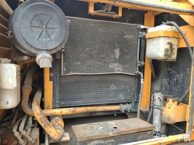 三一重工 SY135C-8 挖掘机