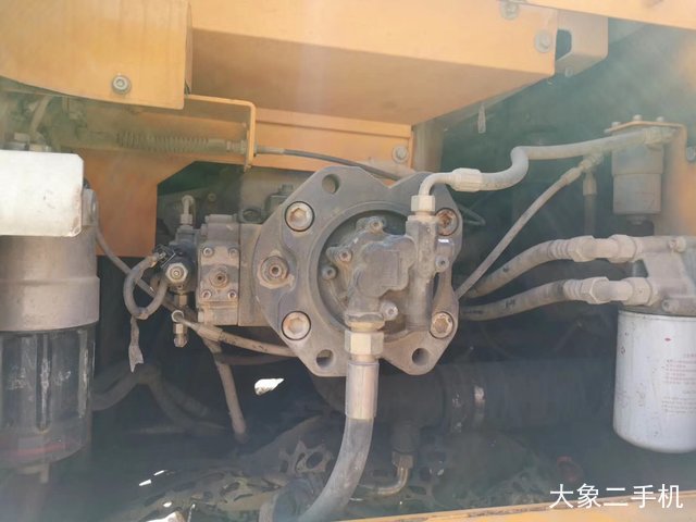 三一重工 SY235C-9 挖掘机