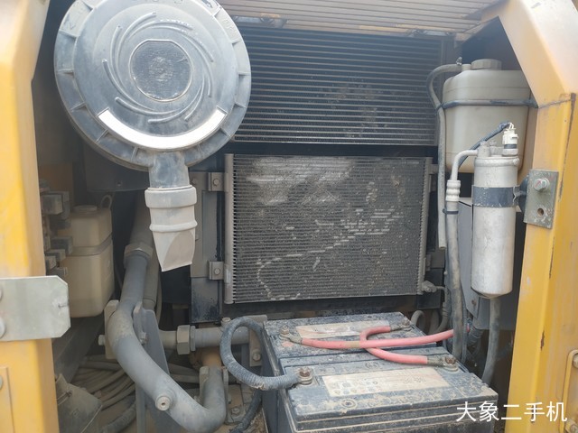 徐工 XE150D 挖掘机