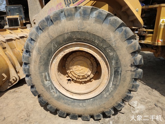 成工 CG955 装载机