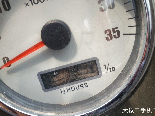 现代 R60-7 挖掘机