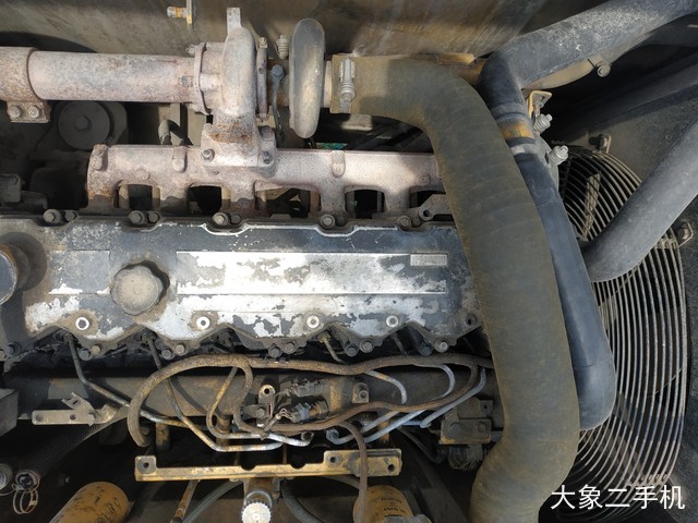 卡特彼勒 323DL 挖掘机