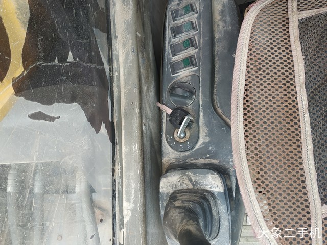 徐工 XE370CA 挖掘机