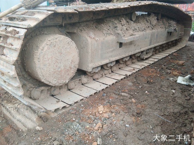 神钢 SK260LC-8 挖掘机
