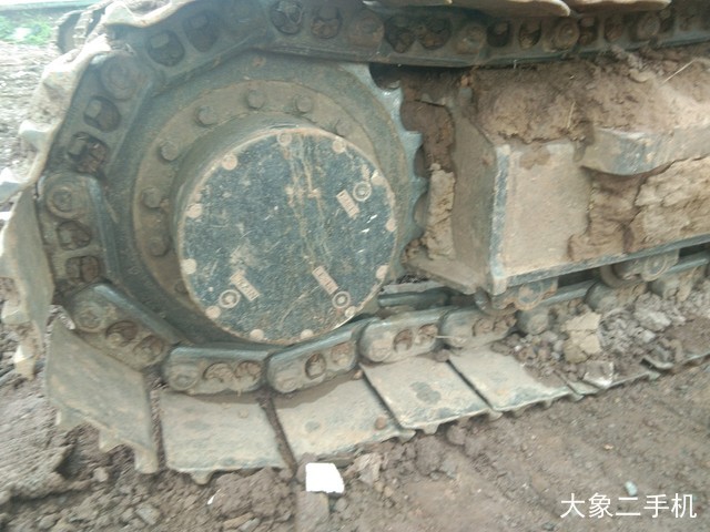 徐工 XE135B 挖掘机