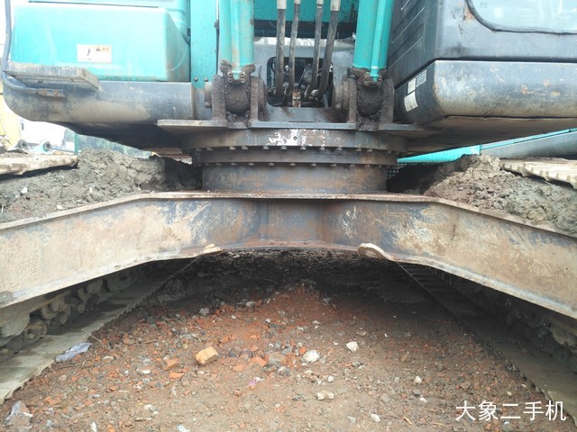 神钢 SK260LC-8 挖掘机