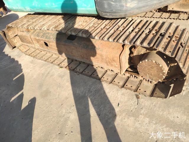 神钢 SK70SR-2 挖掘机