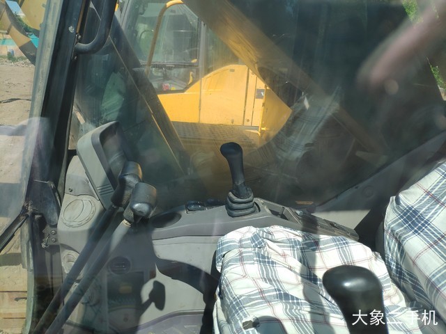 沃尔沃 EC480DL 挖掘机