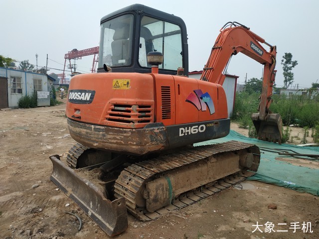 斗山 DH55-V 挖掘机