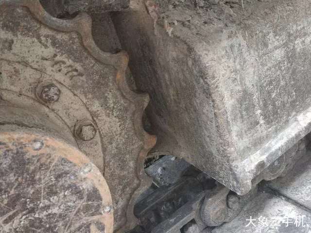 现代 R80-7 挖掘机