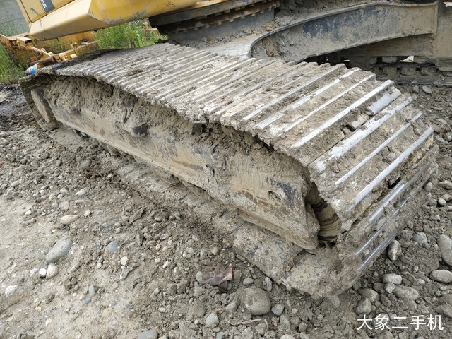 小松 PC240LC-8M0 挖掘机
