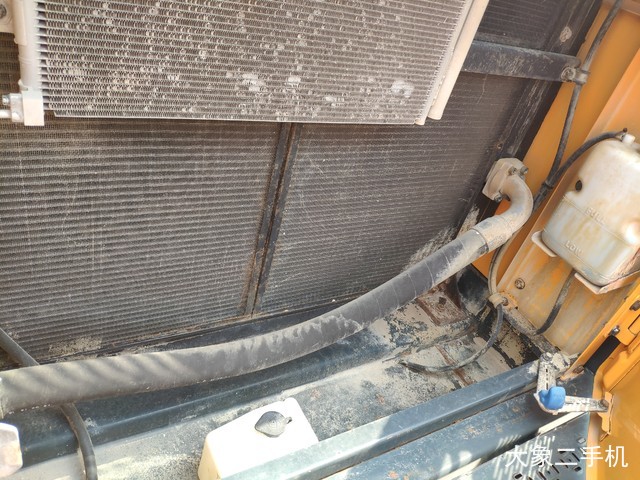 现代 R520L-9VS 挖掘机