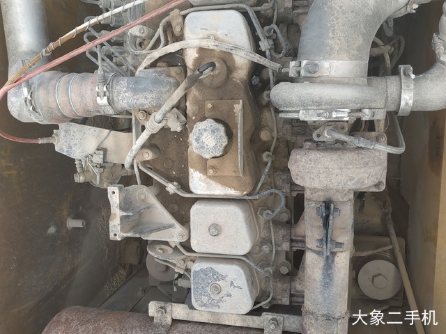 现代 R225LC-7 挖掘机