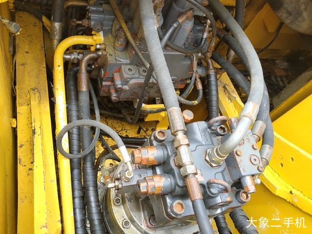 中联重科 ZE260E 挖掘机