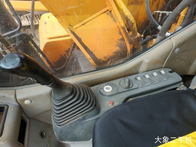 三一重工 SY135C 挖掘机