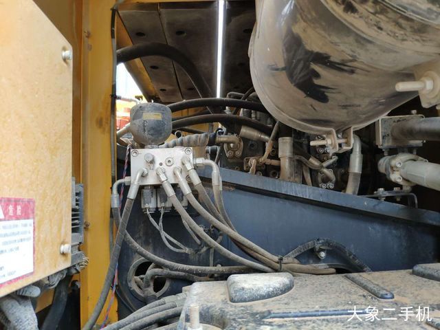 徐工 XE370C 挖掘机