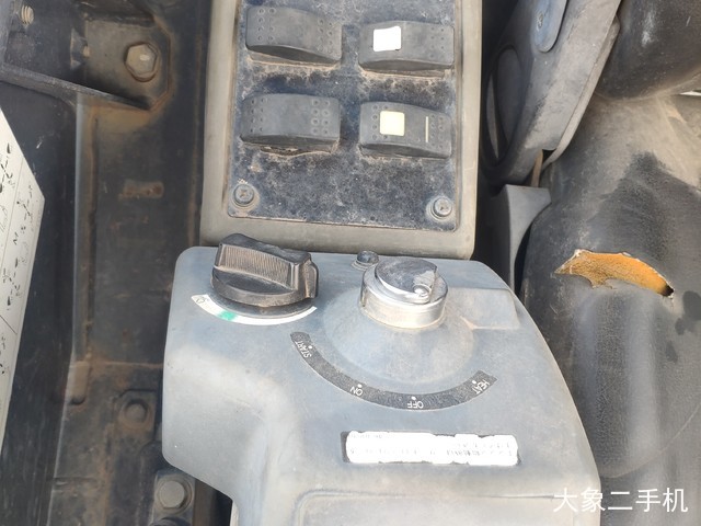 日立 ZX30U-3 挖掘机