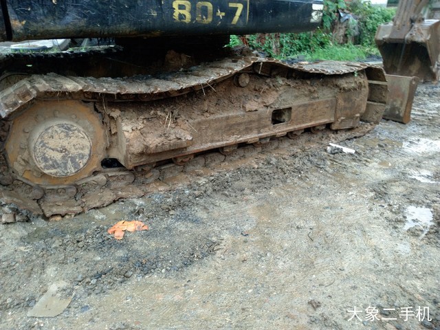 现代 R80-7 挖掘机