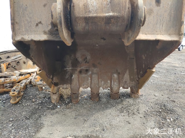 三一重工 SY235C 挖掘机