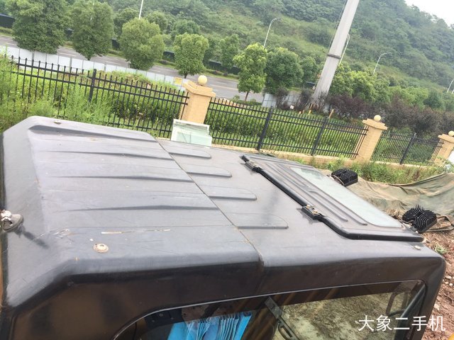 三一重工 SY135C 挖掘机