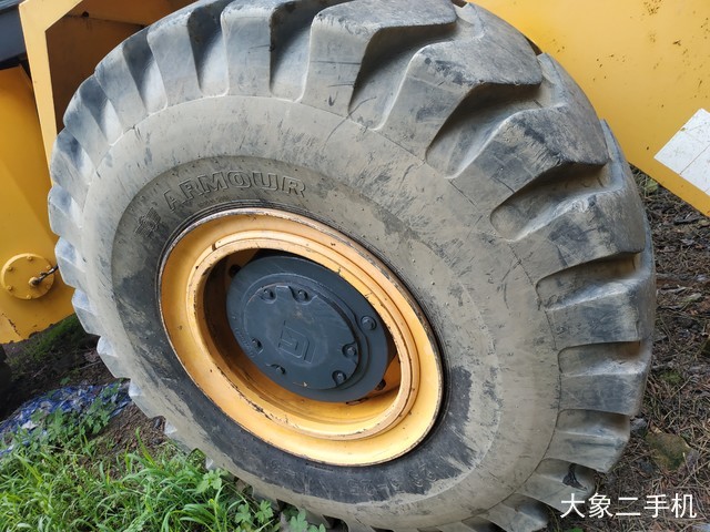 柳工 CLG855N 装载机