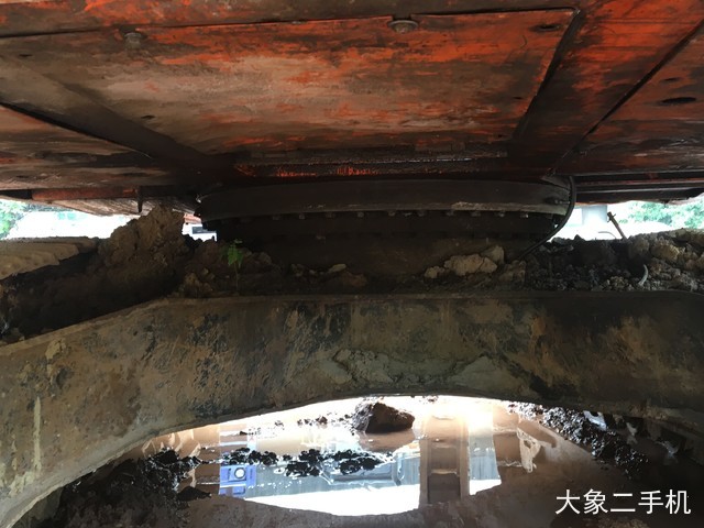 斗山 DH225LC-7 挖掘机