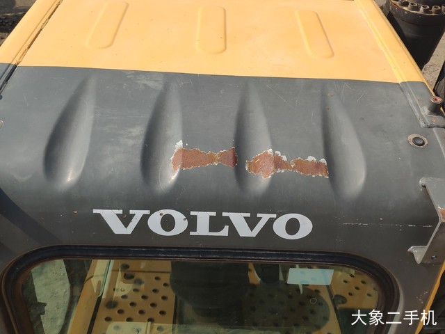 沃尔沃 EC240BLC 挖掘机