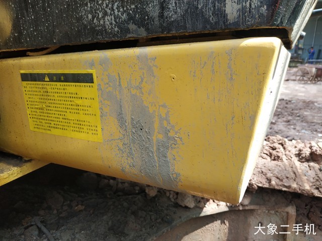 柳工 CLG220LC 挖掘机