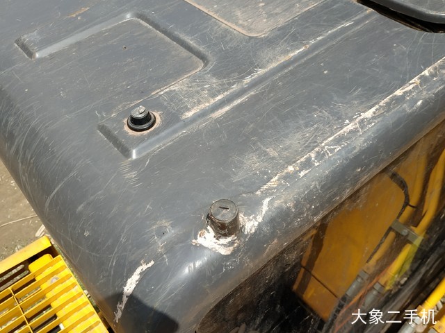 雷沃重工 FR80E 挖掘机