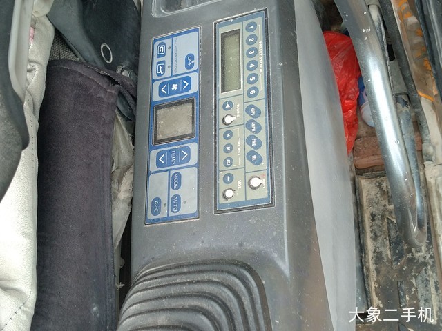 三一重工 SY235C-9 挖掘机