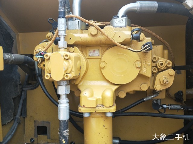 卡特彼勒 329DL 挖掘机