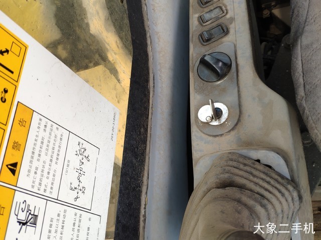 小松 PC270-7 挖掘机